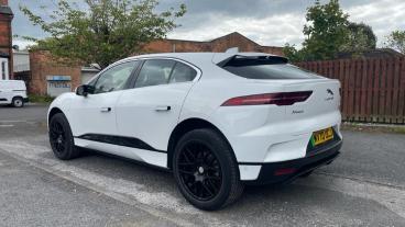 SPOTICAR Jaguar I-pace 400 90kwh S Auto 4wd 5dr Used Car - Suv Electric White - Nottingham - 1200599790_5