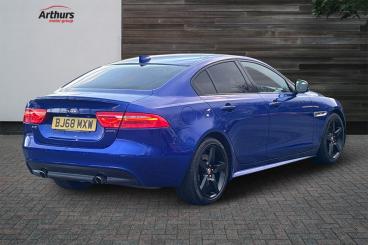 SPOTICAR Jaguar Xe 2.0i Gpf R-sport Auto Euro 6 (s/s) 4dr Used Car - Saloon Petrol Blue - Newtown - 1200571007_3