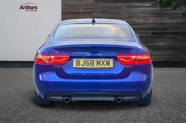 SPOTICAR Jaguar Xe 2.0i Gpf R-sport Auto Euro 6 (s/s) 4dr Used Car - Saloon Petrol Blue - Newtown - 1200571007_4