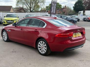 SPOTICAR Jaguar Xe 2.0d Portfolio Auto Euro 6 (s/s) 4dr Used Car - Saloon Diesel Red - Billinghay - 1200598280_2