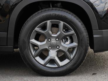 SPOTICAR Jeep Avenger 54kwh Altitude Auto 5dr Used Car - Suv Electric Black - Nuneaton - 1200490175_5