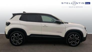 SPOTICAR Jeep Avenger 54kwh Summit Auto 5dr Used Car - Suv Electric White - Stockport - 1200556275_2