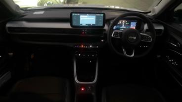 SPOTICAR Jeep Avenger 54kwh Summit Auto 5dr Used Car - Suv Electric White - Stockport - 1200556275_4