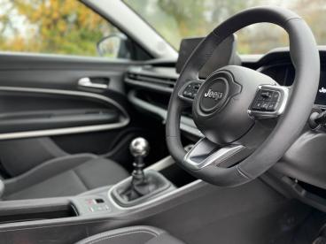 SPOTICAR Jeep Avenger 1.2 Altitude Euro 6 (s/s) 5dr Used Car - Suv Petrol Beige - Balsall Common - 1200556309_2