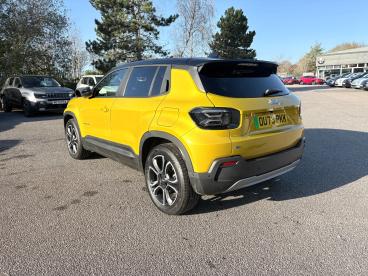 SPOTICAR Jeep Avenger 54kwh 1st Edition Auto 5dr Used Car - Suv Electric Yellow - Kidlington - 1200558327_5
