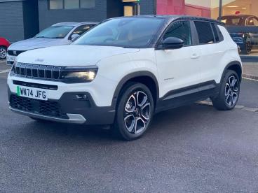 SPOTICAR Jeep Avenger 54kwh Summit Auto 5dr Used Car - Suv Electric White - Cheltenham - 1200565002_3