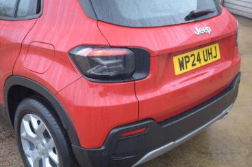 SPOTICAR Jeep Avenger 1.2 Altitude Euro 6 (s/s) 5dr Used Car - Suv Petrol Red - St Leonards On Sea - 1200567963_5