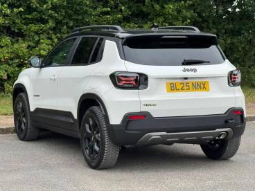 SPOTICAR Jeep Avenger 1.2 E-hybrid Overland Dct E-awd Euro 6 (s/s) 5dr Used Car - Suv Hybrid White - Balsall Common - 1200568196_4