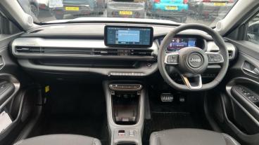 SPOTICAR Jeep Avenger 54kwh Summit Auto 5dr Used Car - Suv Electric White - Stockport - 1200568687_5