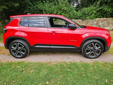SPOTICAR Jeep Avenger 54kwh Summit Auto 5dr Used Car - Suv Electric Red - Abergavenny - 1200570329_4