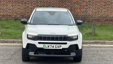 SPOTICAR Jeep Avenger 54kwh Altitude Auto 5dr Used Car - Suv Electric White - Hemel Hempstead - 600573594_2