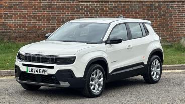 SPOTICAR Jeep Avenger 54kwh Altitude Auto 5dr Used Car - Suv Electric White - Hemel Hempstead - 600573594_3