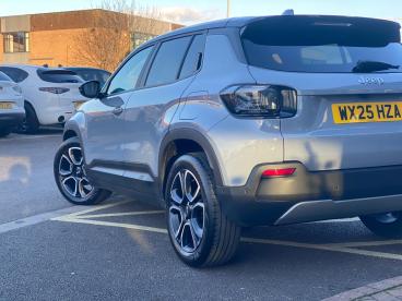 SPOTICAR Jeep Avenger 1.2 Summit Euro 6 (s/s) 5dr Used Car - Suv Petrol Grey - Cheltenham - 1200580203_4