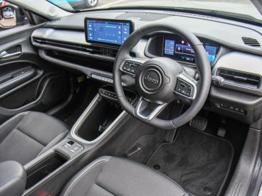 SPOTICAR Jeep Avenger 54kwh E-summit Auto 5dr Used Car - Suv Electric Beige - Hinckley - 1200585385_4