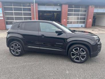 SPOTICAR Jeep Avenger 1.2 Summit Euro 6 (s/s) 5dr Used Car - Suv Petrol Black - Colwyn Bay - 1200590520_2