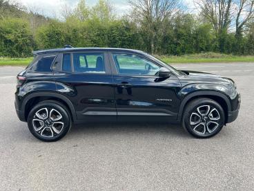 SPOTICAR Jeep Avenger 1.2 Longitude Euro 6 (s/s) 5dr Used Car - Suv Petrol Red - Kidlington - 1200591810_4