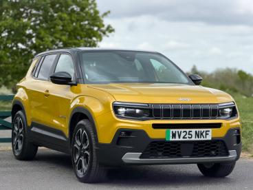 SPOTICAR Jeep Avenger 54kwh E-summit Auto 5dr Used Car - Suv Electric Yellow - Balsall Common - 1200600776_1