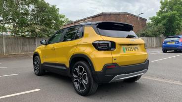 SPOTICAR Jeep Avenger 54kwh E-summit Auto 5dr Used Car - Suv Electric  - Walton On Thames - 1200601103_5
