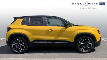 SPOTICAR Jeep Avenger 54kwh E-summit Auto 5dr Used Car - Suv Electric Yellow - Walton On Thames - 1200601769_2