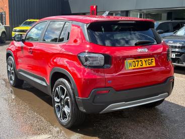 SPOTICAR Jeep Avenger 54kwh Summit Auto 5dr Used Car - Suv Electric Red - Leicester - 1200602753_5