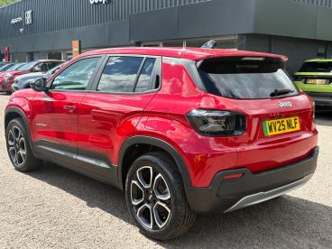SPOTICAR Jeep Avenger 54kwh E-summit Auto 5dr Used Car - Suv Electric Red - Leicester - 1200606021_4