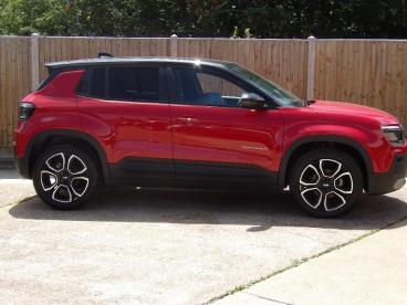 SPOTICAR Jeep Avenger 1.2 Summit Euro 6 (s/s) 5dr Used Car - Suv Petrol Red - St Leonards On Sea - 1200608023_4