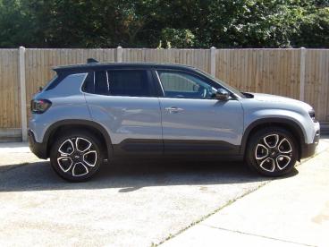 SPOTICAR Jeep Avenger 1.2 Summit Euro 6 (s/s) 5dr Used Car - Suv Petrol  - St Leonards On Sea - 1200611558_4