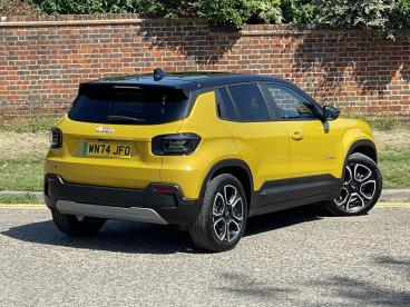 SPOTICAR Jeep Avenger 54kwh Summit Auto 5dr Used Car - Suv Electric Multicolour - Hemel Hempstead - 600613283_2