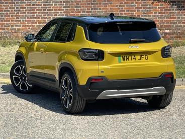 SPOTICAR Jeep Avenger 54kwh Summit Auto 5dr Used Car - Suv Electric Multicolour - Hemel Hempstead - 600613283_4