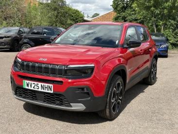 SPOTICAR Jeep Avenger 54kwh E-summit Auto 5dr Used Car - Suv Electric Red - Leicester - 1200623381_2