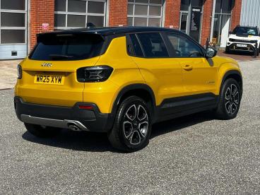 SPOTICAR Jeep Avenger 1.2 Summit Euro 6 (s/s) 5dr Used Car - Suv Petrol Yellow - Colwyn Bay - 1200625022_3