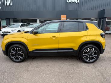 SPOTICAR Jeep Avenger 1.2 Summit Euro 6 (s/s) 5dr Used Car - Suv Petrol Yellow - Leicester - 1200627240_5