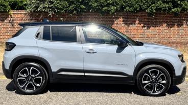 SPOTICAR Jeep Avenger 54kwh E-summit Auto 5dr Used Car - Suv Electric Multicolour - Hemel Hempstead - 600628172_5