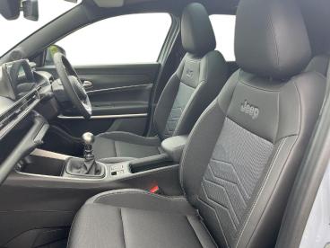 SPOTICAR Jeep Avenger 1.2 Skyview Euro 6 (s/s) 5dr Used Car - Suv Petrol Grey - Colchester - 1200630448_3