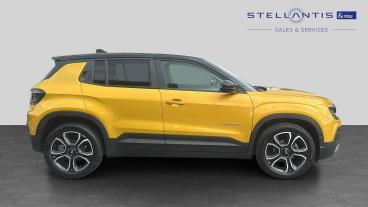 SPOTICAR Jeep Avenger 1.2 Summit Euro 6 (s/s) 5dr Used Car - Suv Petrol Multicolour - Leicester - 1200630894_2
