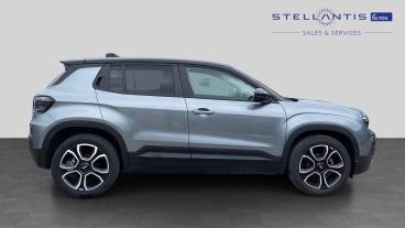 SPOTICAR Jeep Avenger 1.2 Summit Euro 6 (s/s) 5dr Used Car - Suv Petrol Multicolour - Preston - 1200631814_2