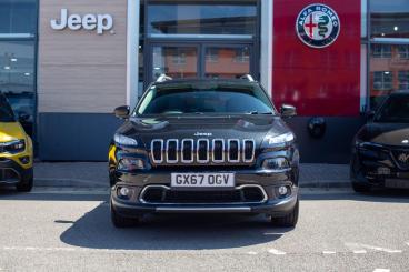SPOTICAR Jeep Cherokee 2.2 Multijetii Limited Auto 4wd Euro 6 (s/s) 5dr Used Car - Suv Diesel Black - Nuneaton - 1200612343_2