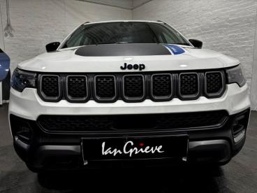SPOTICAR Jeep Compass 1.3 Gse T4 11.4kwh Trailhawk Auto 4xe Euro 6 (s/s) Used Car - Suv Plug-in Hybrid White - Falkirk - 1200561305_5