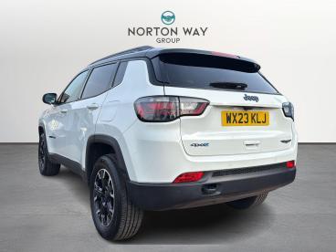 SPOTICAR Jeep Compass 1.3 Gse T4 11.4kwh Trailhawk Auto 4xe Euro 6 (s/s) Used Car - Suv Plug-in Hybrid White - Letchworth - 1200588221_3