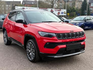 SPOTICAR Jeep Compass 1.5 T4 E-hybrid Mhev Summit Dct Fwd Euro 6 (s/s) 5 Used Car - Suv Hybrid Red - Leicester - 1200591728_1