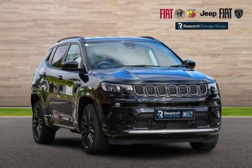 SPOTICAR Jeep Compass 1.3 Gse T4 11.4kwh S Auto 4xe Euro 6 (s/s) 5dr Used Car - Suv Plug-in Hybrid Black - Nuneaton - 1200605419_1