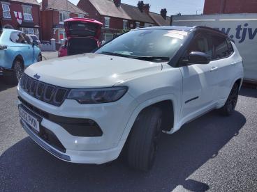 SPOTICAR Jeep Compass 1.3 Gse T4 11.4kwh S Auto 4xe Euro 6 (s/s) 5dr Used Car - Suv Plug-in Hybrid White - Telford - 1200611049_5