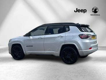 SPOTICAR Jeep Compass 1.3 Gse T4 11.4kwh S Auto 4xe Euro 6 (s/s) 5dr Used Car - Suv Plug-in Hybrid Silver - West Thurrock Grays - 1200616624_4