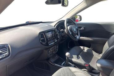 SPOTICAR Jeep Compass 1.4t Multiairii Limited Euro 6 (s/s) 5dr Used Car - Suv Petrol White - Southampton - 1200622594_2