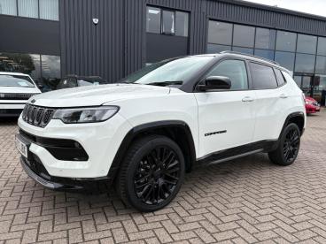 SPOTICAR Jeep Compass 1.5 T4 E-hybrid Mhev S Dct Fwd Euro 6 (s/s) 5dr Used Car - Suv Hybrid White - Corby - 1200624516_2