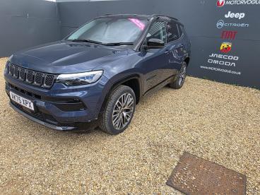 SPOTICAR Jeep Compass 1.3 Gse T4 11.4kwh Summit Auto 4xe Euro 6 (s/s) 5d Used Car - Suv Plug-in Hybrid Blue - Kings Lynn - 1200628964_3