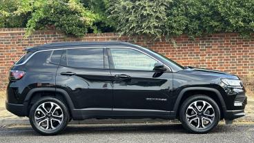 SPOTICAR Jeep Compass 1.5 T4 E-hybrid Mhev Limited Dct Fwd Euro 6 (s/s) Used Car - Suv Hybrid Black - Hemel Hempstead - 600630270_2