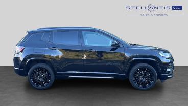 SPOTICAR Jeep Compass 1.3 Gse T4 11.4kwh S Auto 4xe Euro 6 (s/s) 5dr Used Car - Suv Plug-in Hybrid Black - Bristol - 1200640165_2