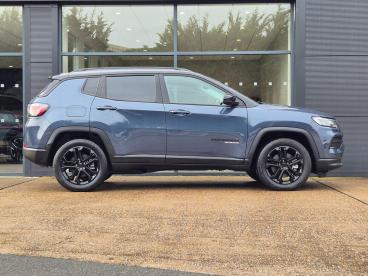 SPOTICAR Jeep Compass 1.3 Gse T4 11.4kwh Upland Auto 4xe Euro 6 (s/s) 5d Used Car - Suv Plug-in Hybrid Blue - Bury St. Edmunds - 1200642618_2