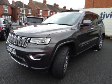 SPOTICAR Jeep Grand Cherokee 3.0 V6 Multijetii Overland Auto 4wd Euro 6 (s/s) 5 Used Car - Suv Diesel Grey - Telford - 1200533258_5